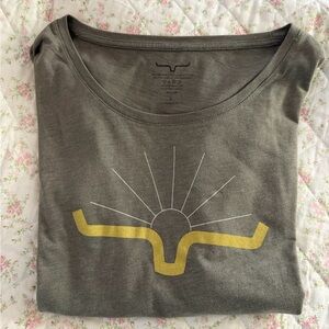 Gray Graphic Women's Top